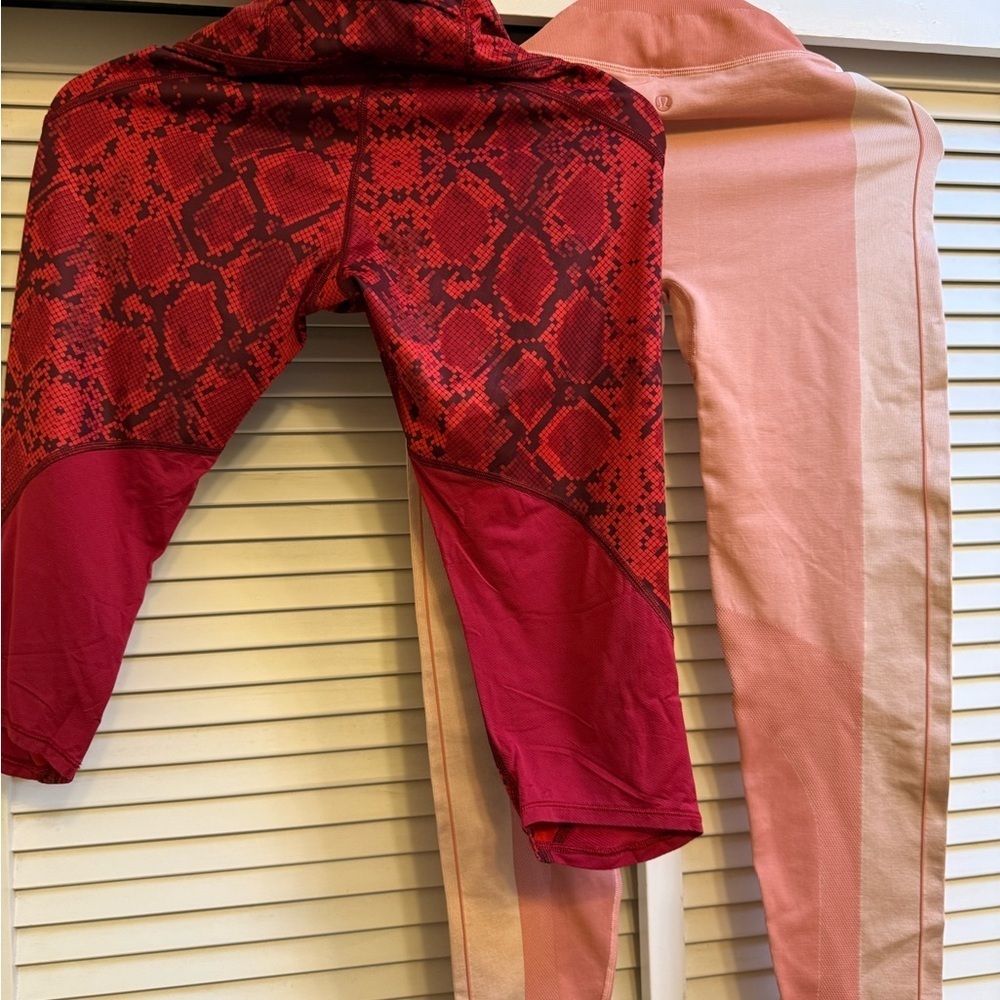 3 Lululemon Workout Leggings Crop Full length Multi Colored snake print sz M - Picture 12 of 16